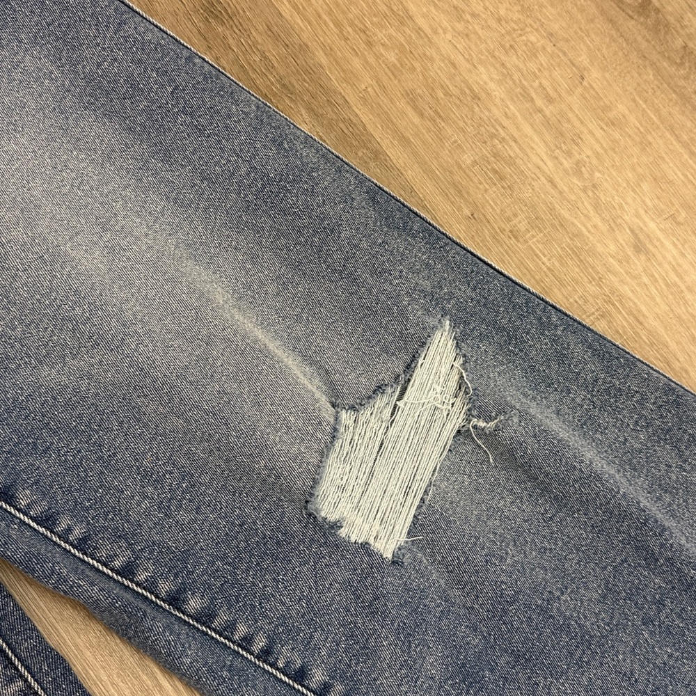 Judy Blue Distressed Wide Leg Jeans - Picture 5 of 8